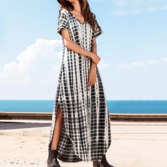 Trend Setter Diva Dresses & Skirts - LAST 1!White & Blue Maxi with Pockets & Side Split